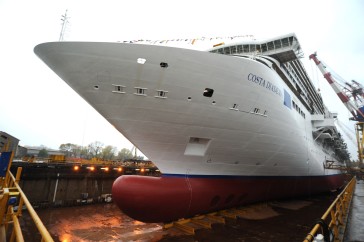 Die Costa Diadema wurde heute zum ersten Mal in der Werft Fincantieri in Marghera zu Wasser gelassen. (Quelle: Costa Cruises)